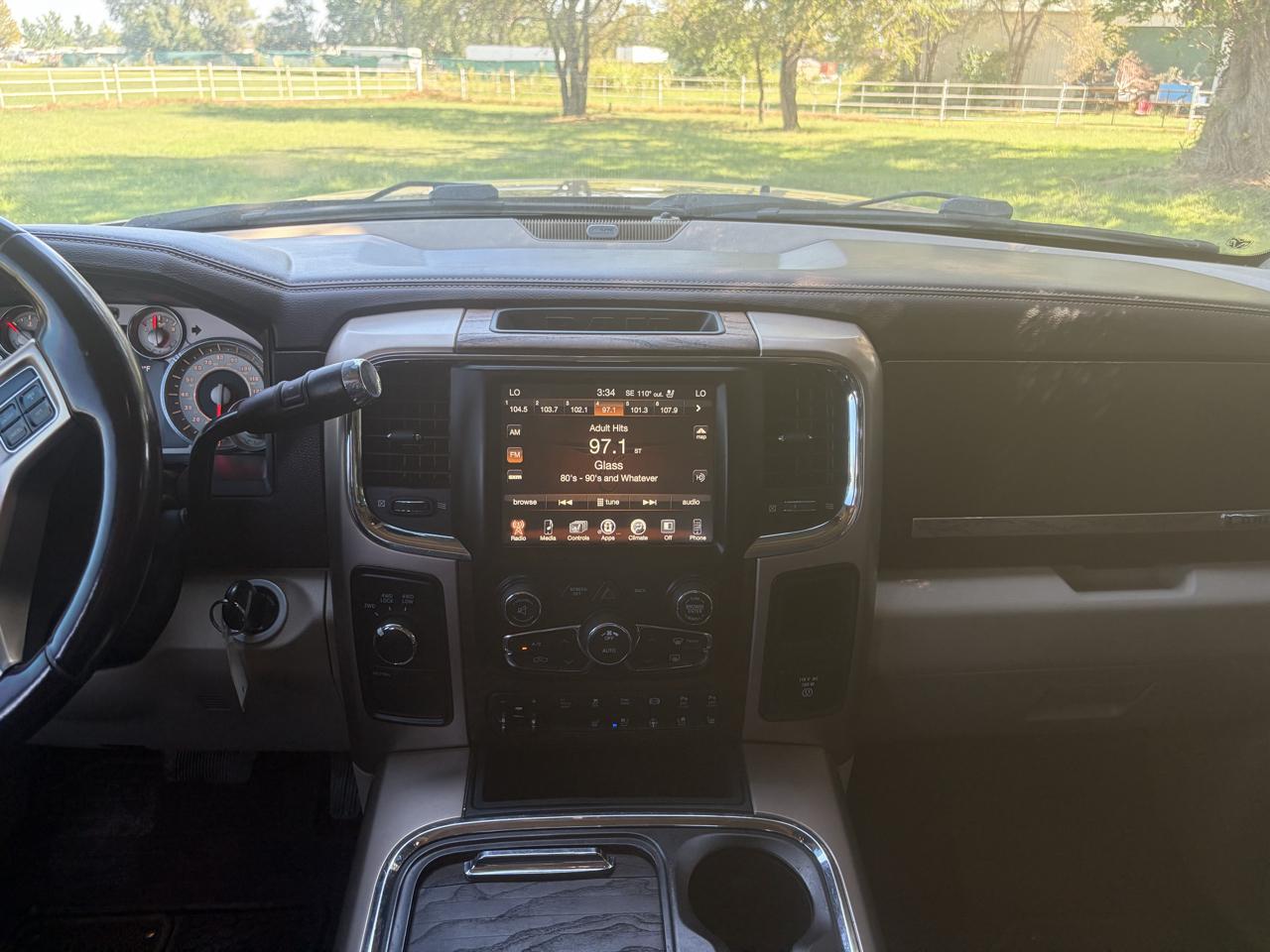 RAM 3500 Longhorn Crew Cab LWB 4WD DRW 2017