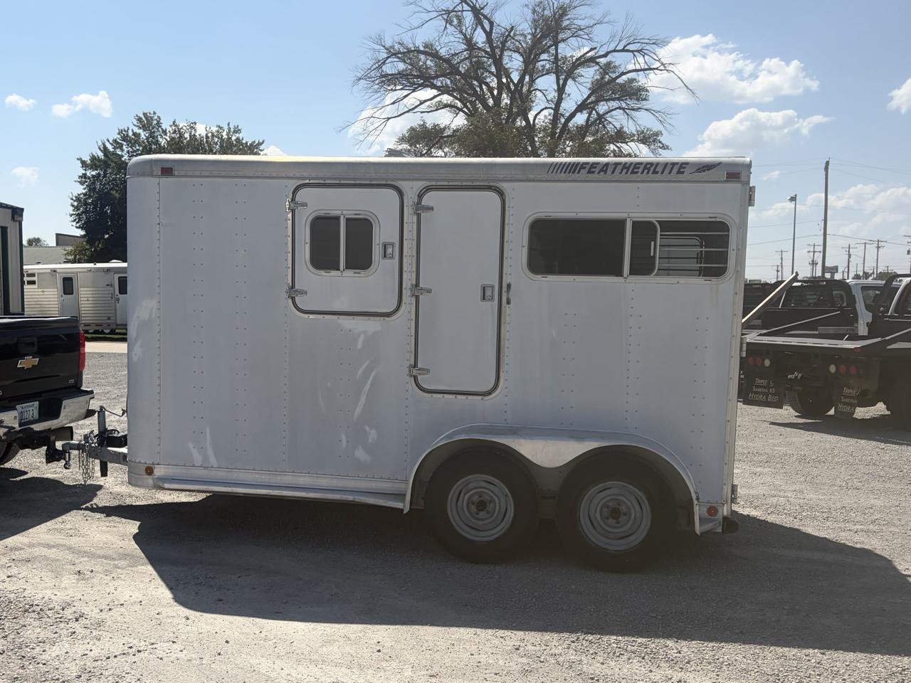 Featherlite Coaches Horse Bumper Pull  1991