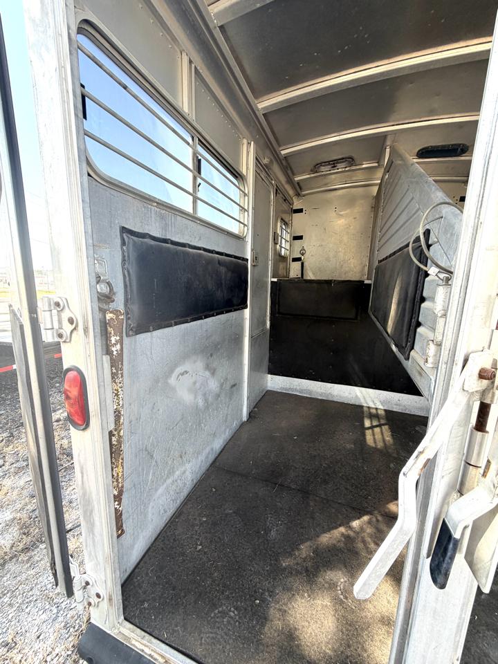 Featherlite Coaches Horse Bumper Pull  1991