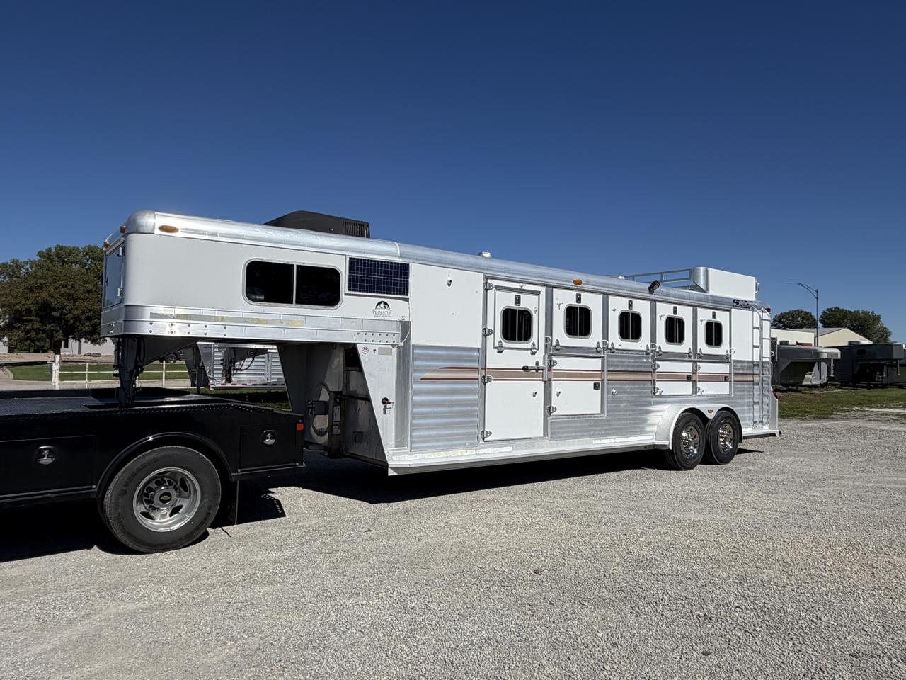 4-Star Trailers Inc Unknown  2004