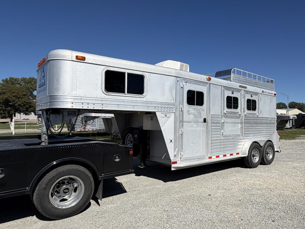 Elite Horse Trailer  1996