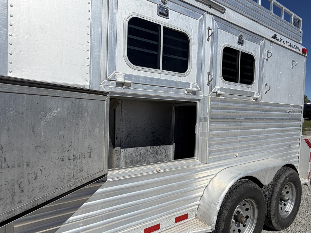 Elite Horse Trailer  1996