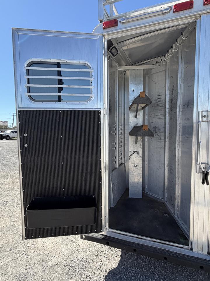 Elite Horse Trailer  1996