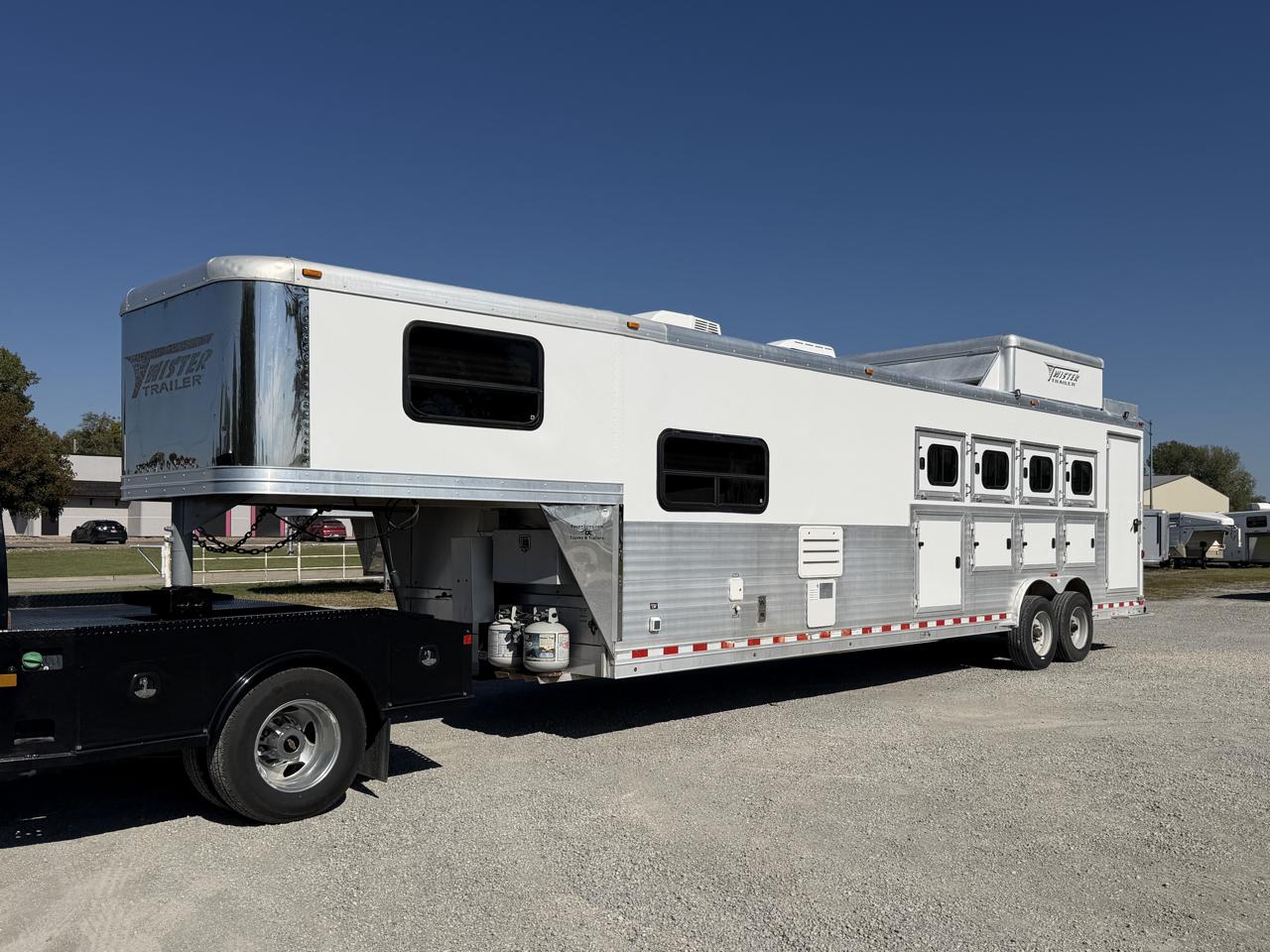 Twister Horse  2006