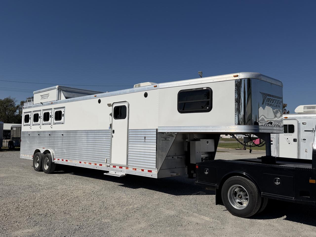 Twister Horse  2006