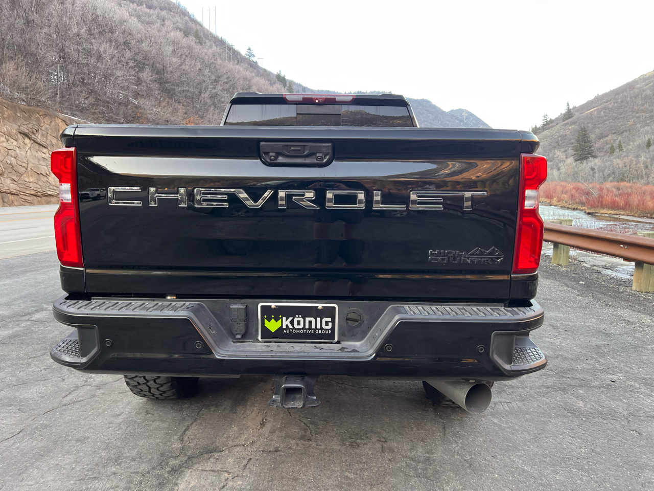 Chevrolet Silverado 2500HD 4WD Crew Cab 159" High Country 2023