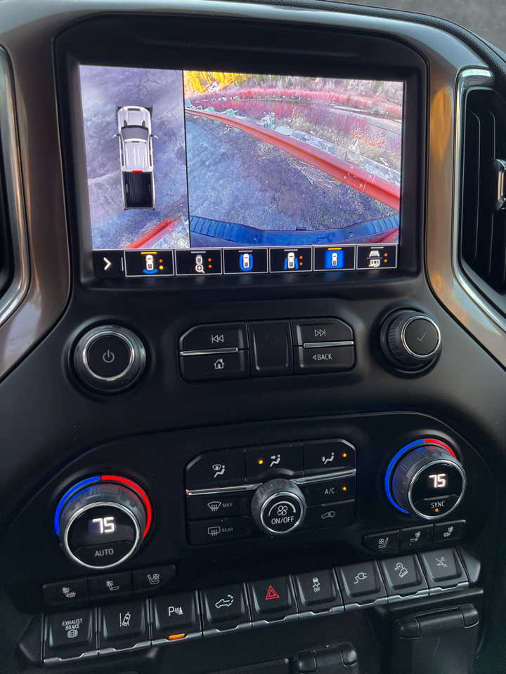 Chevrolet Silverado 2500HD 4WD Crew Cab 159" High Country 2023