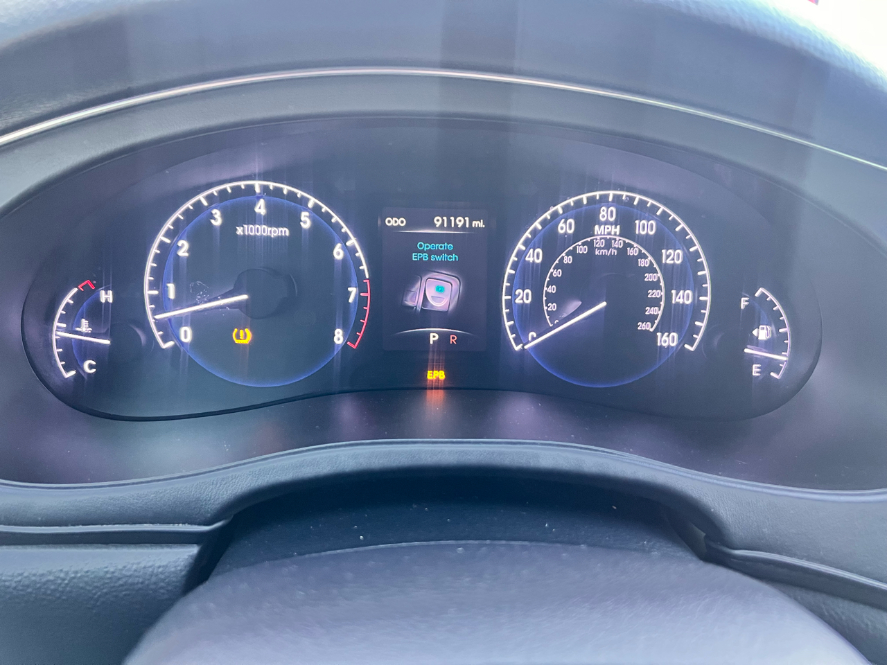 Hyundai Genesis 4dr Sdn V8 5.0L R-Spec 2012 Hyundai Genesis 4dr Sdn V8 5.0L R-Spec 2012