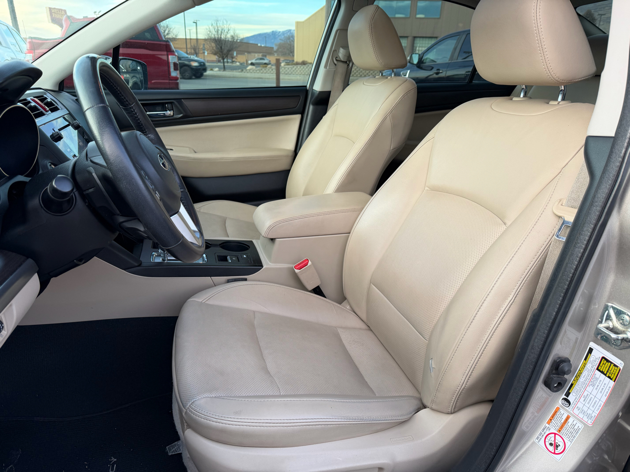 Subaru Legacy 3.6R Limited 2017