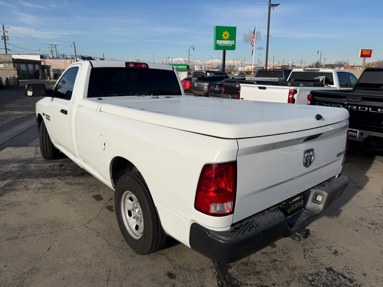 RAM 1500 4WD Reg Cab 140.5" Tradesman 2015