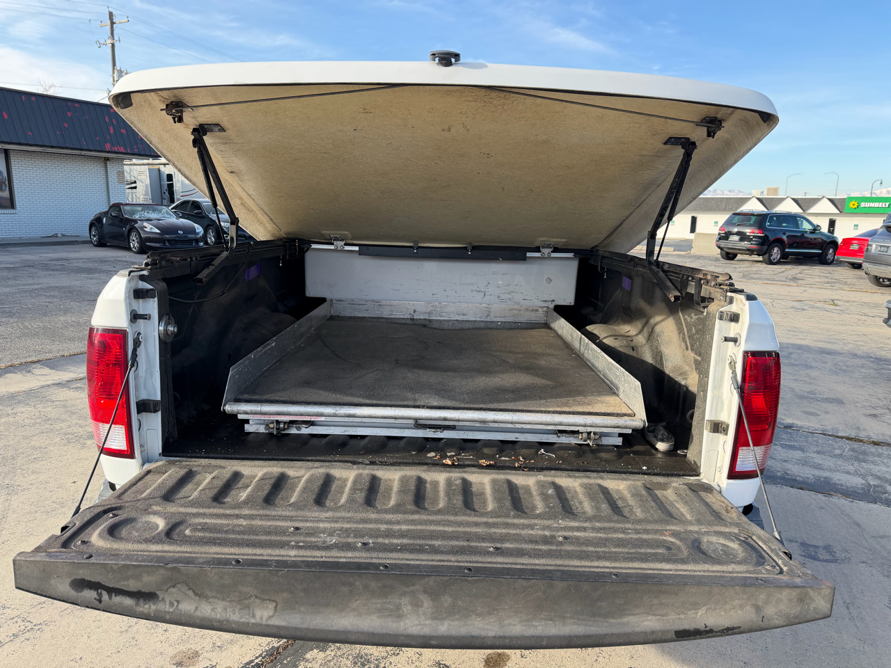 RAM 1500 4WD Reg Cab 140.5" Tradesman 2015