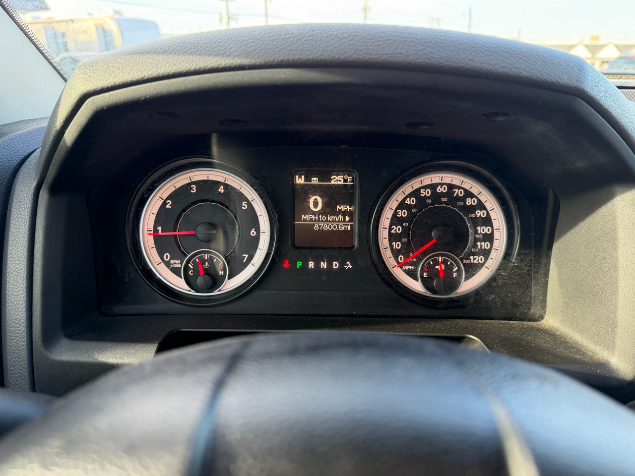 RAM 1500 4WD Reg Cab 140.5" Tradesman 2015