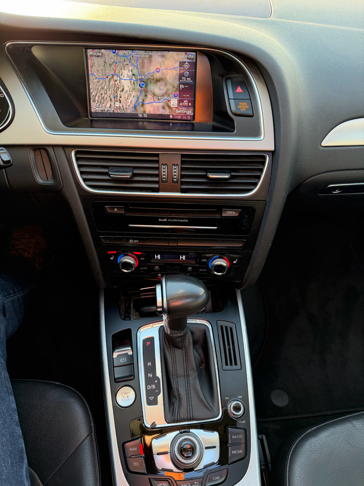 Audi allroad 4dr Wgn Premium Plus 2013