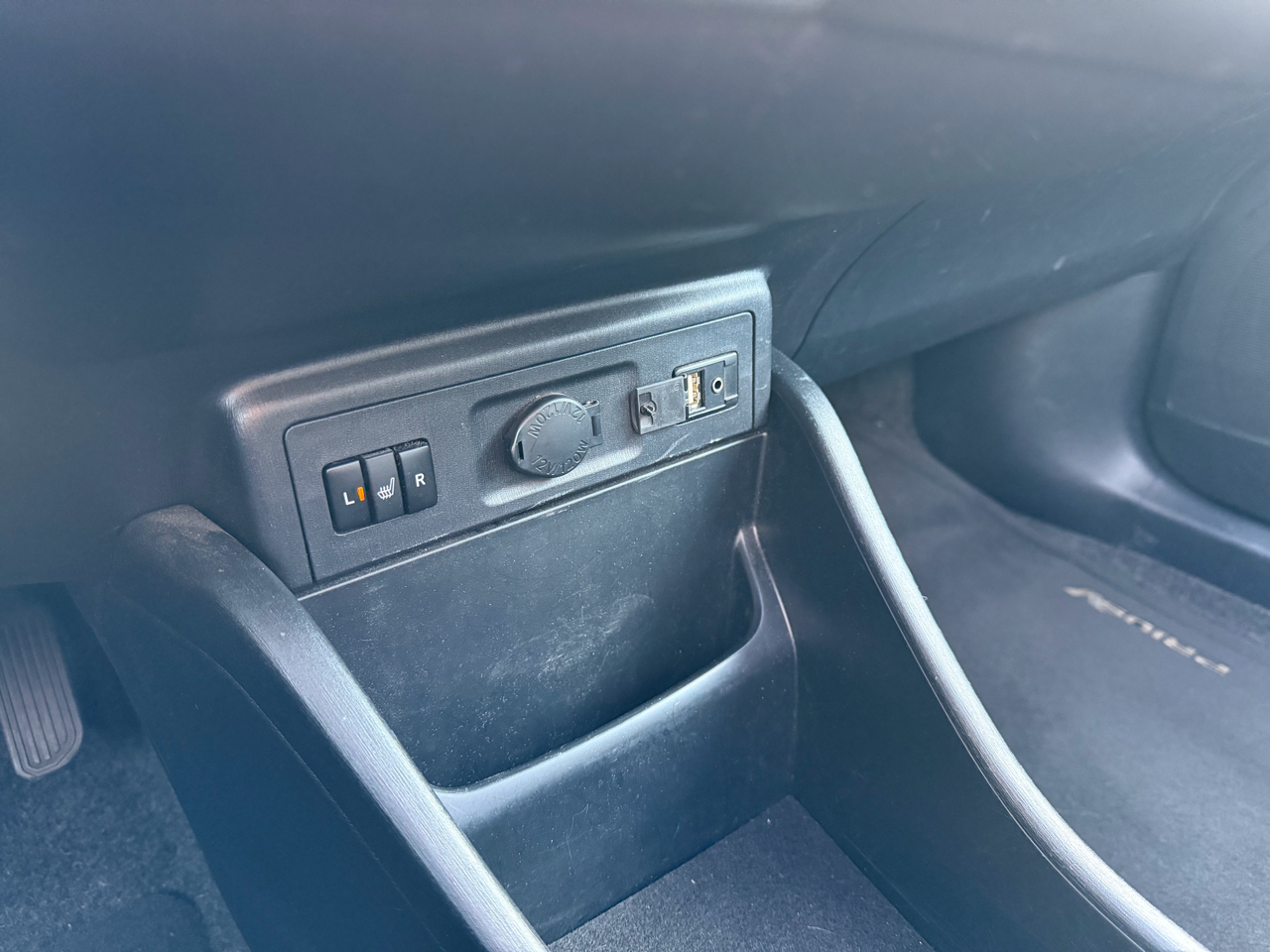 Toyota Prius V Five 2017