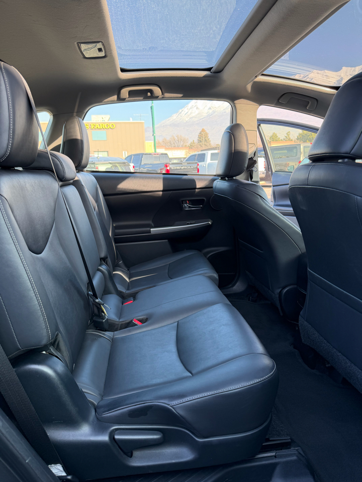 Toyota Prius V Five 2017