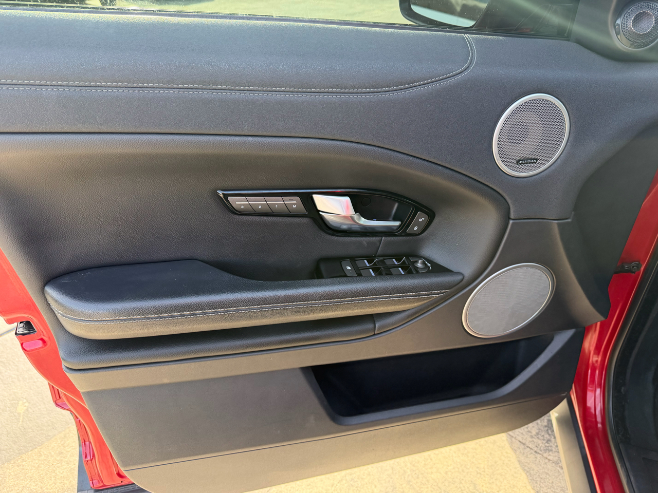 Land Rover Range Rover Evoque 5dr HB SE 2016