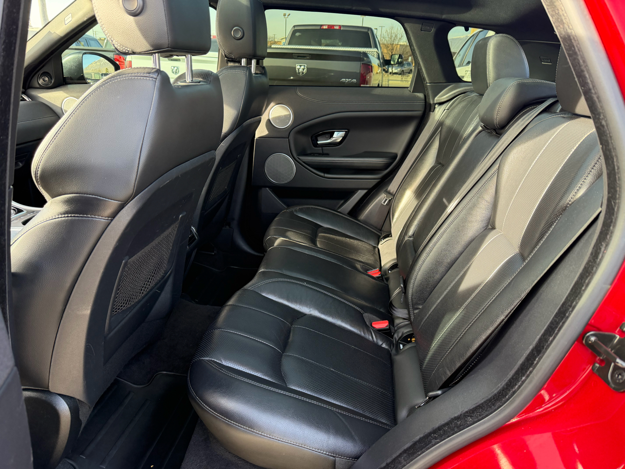 Land Rover Range Rover Evoque 5dr HB SE 2016