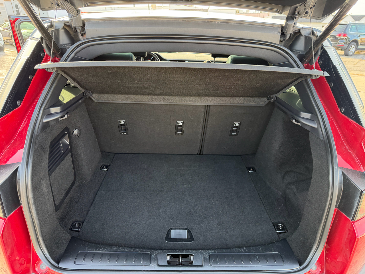 Land Rover Range Rover Evoque 5dr HB SE 2016