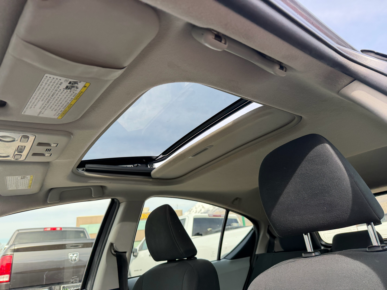 Toyota Prius c 5dr HB Three (Natl) 2013