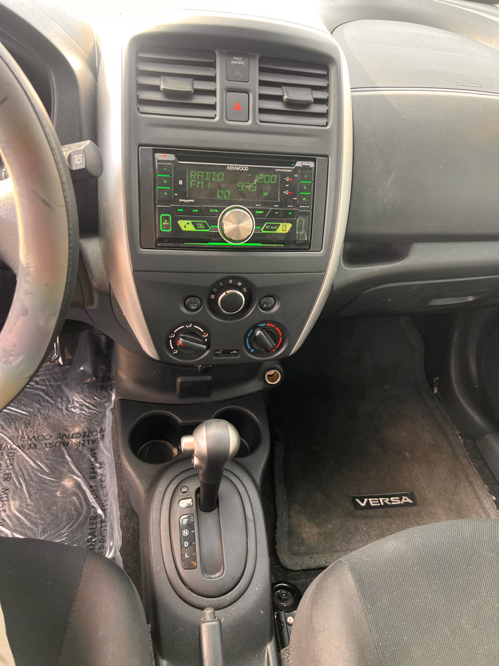 Nissan Versa Note S Plus CVT 2017