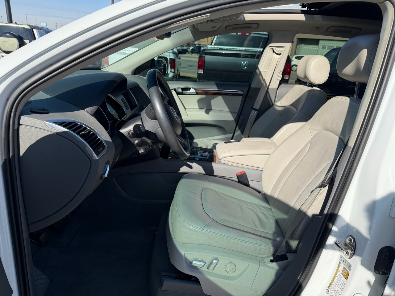 Audi Q7 quattro 4dr 3.0L TDI Premium Plus 2014