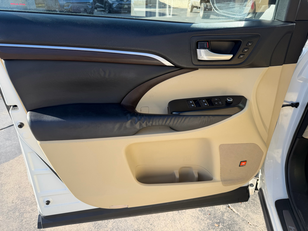 Toyota Highlander AWD 4dr V6 Limited (Natl) 2015