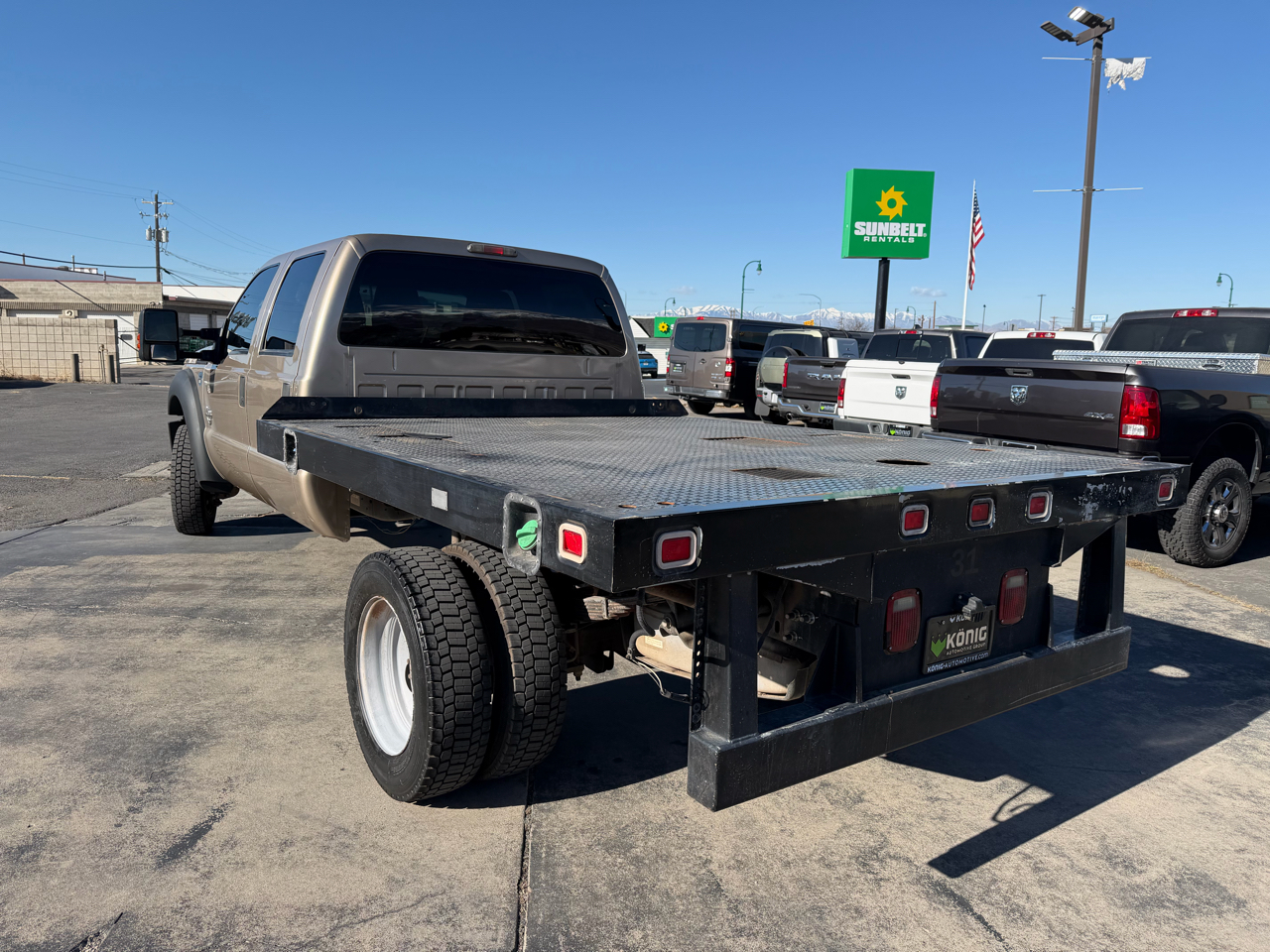 Ford Super Duty F-450 DRW 4WD Crew Cab 176" WB 60" CA Lariat 2012