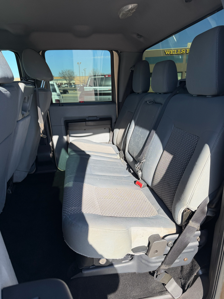 Ford Super Duty F-450 DRW 4WD Crew Cab 176" WB 60" CA Lariat 2012