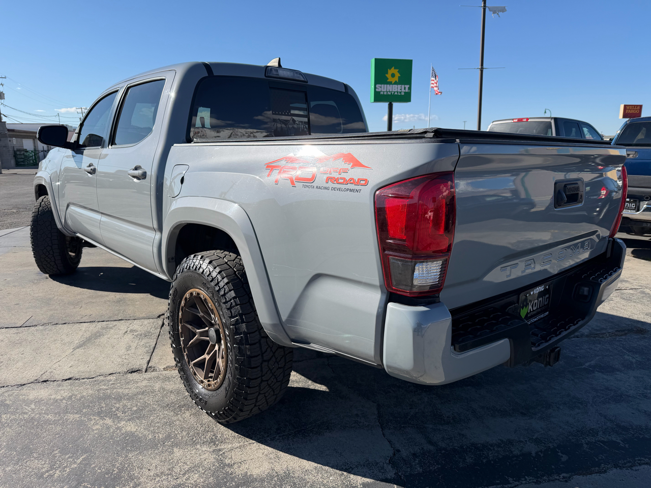 Toyota Tacoma 4WD TRD Off Road Double Cab 5' Bed V6 MT (Natl) 2019