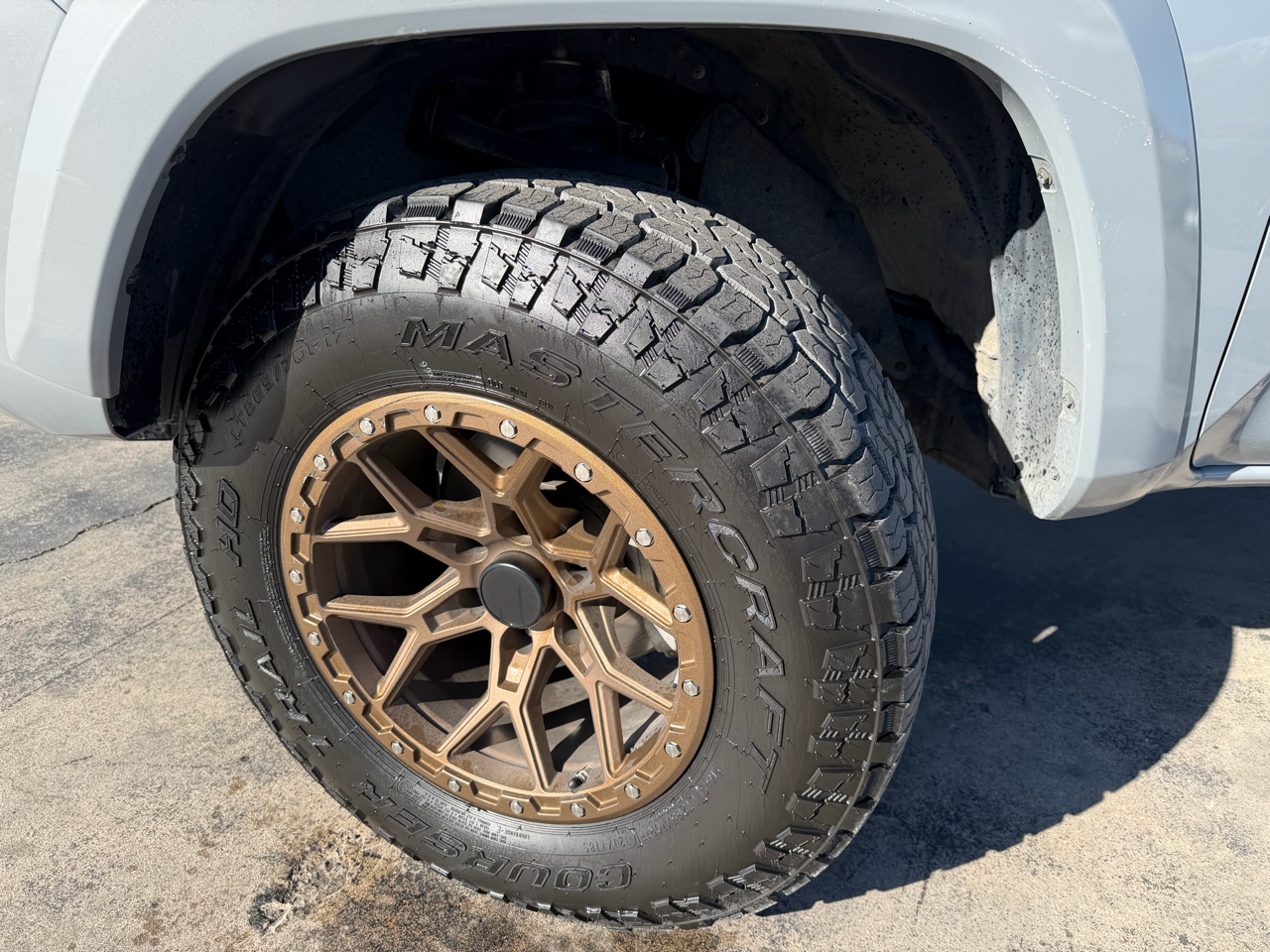 Toyota Tacoma 4WD TRD Off Road Double Cab 5' Bed V6 MT (Natl) 2019