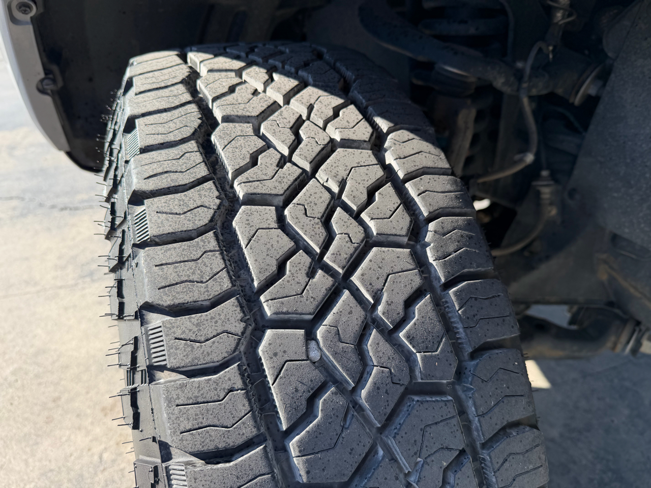 Toyota Tacoma 4WD TRD Off Road Double Cab 5' Bed V6 MT (Natl) 2019