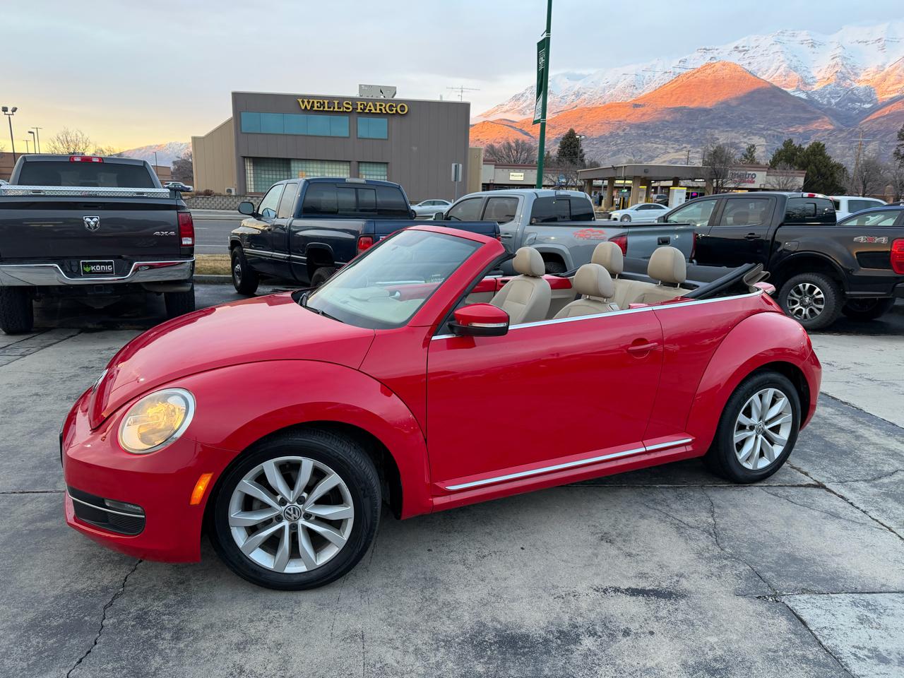 Volkswagen Beetle Convertible 2dr DSG 2.0L TDI 2014