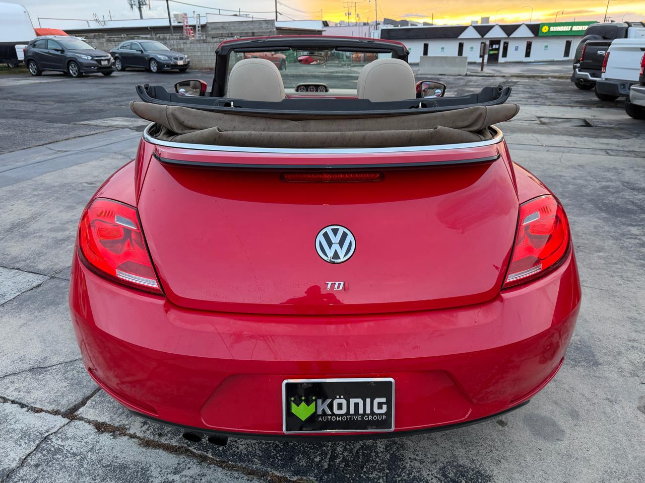 Volkswagen Beetle Convertible 2dr DSG 2.0L TDI 2014