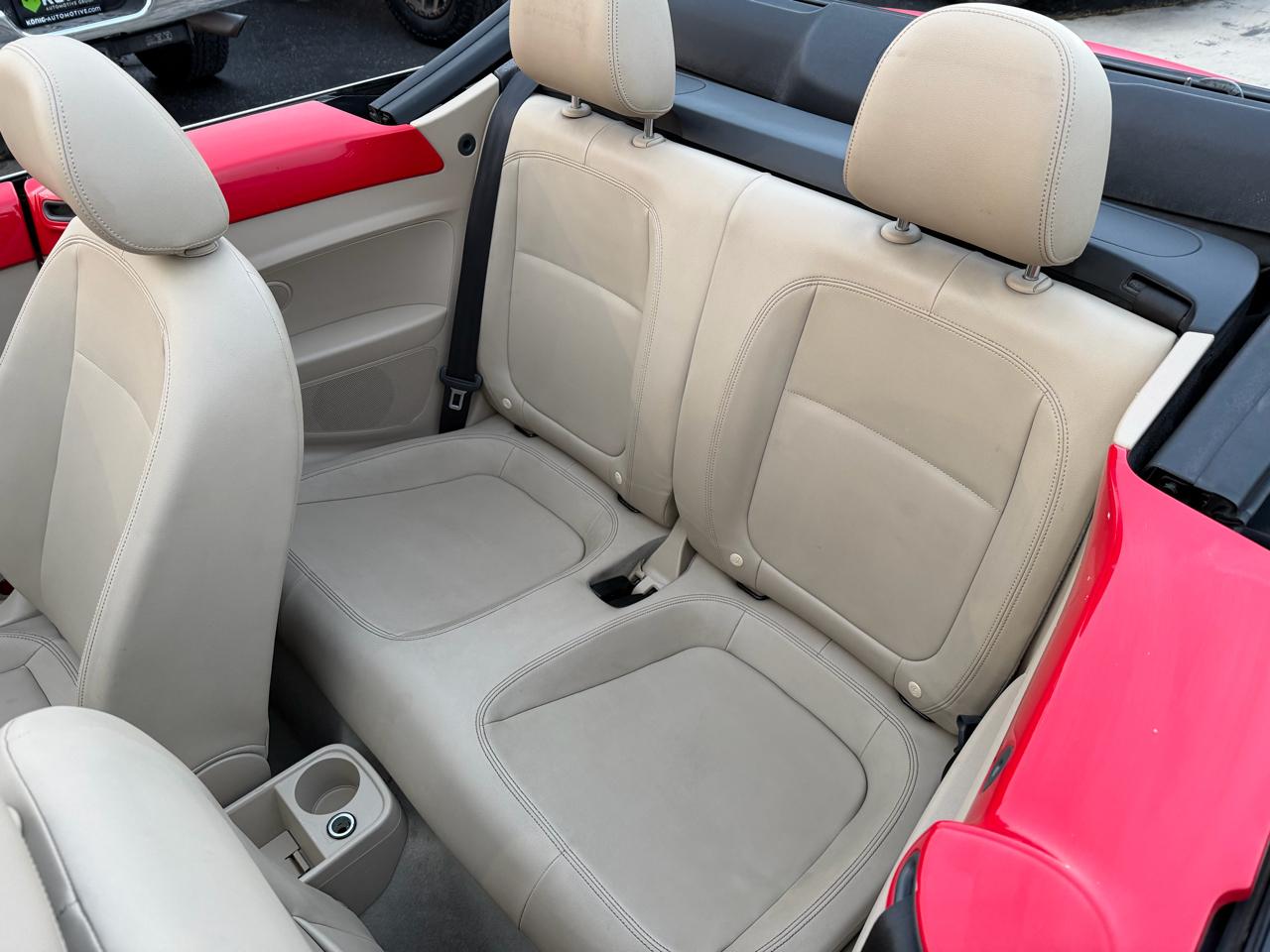 Volkswagen Beetle Convertible 2dr DSG 2.0L TDI 2014