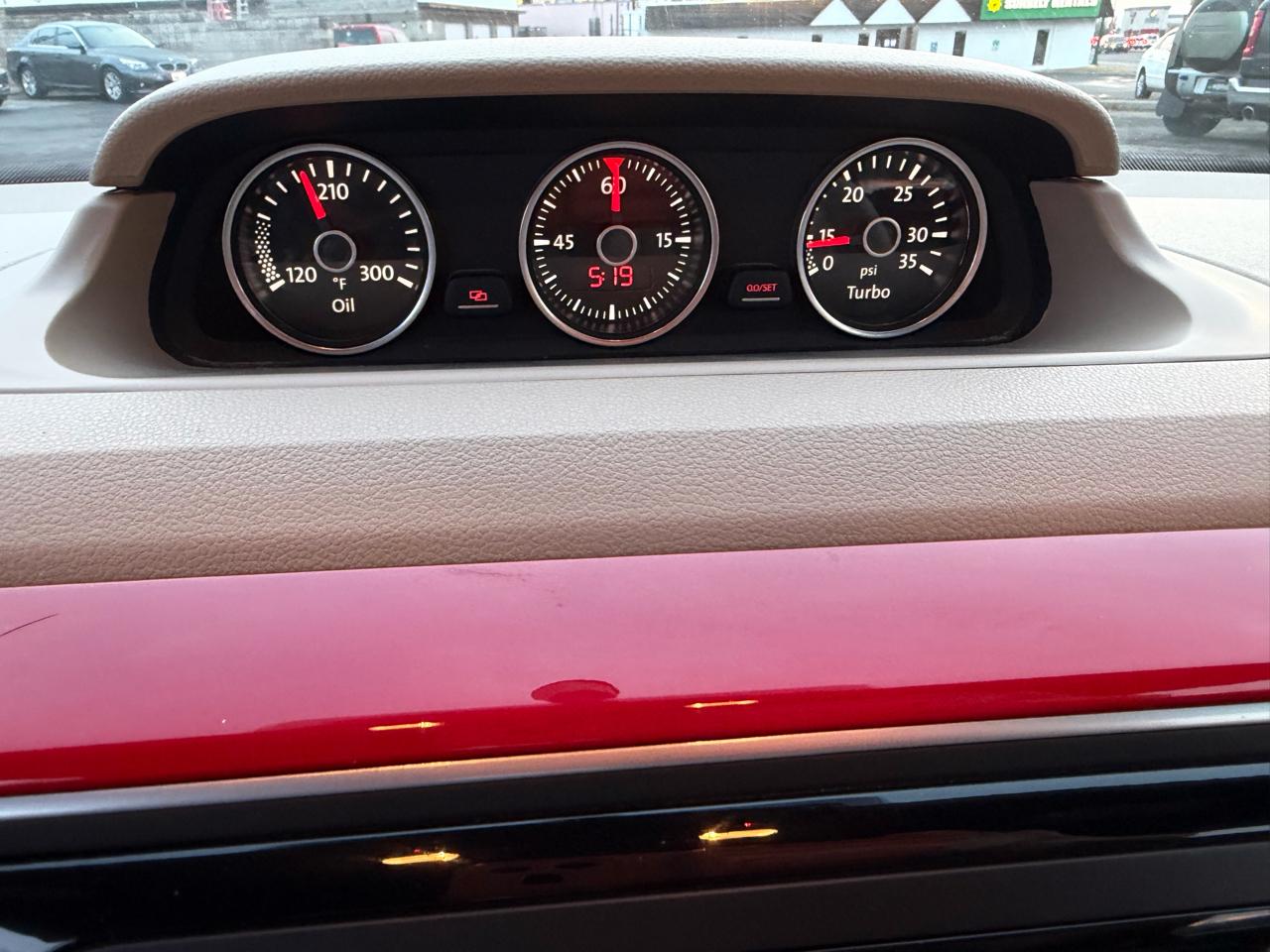 Volkswagen Beetle Convertible 2dr DSG 2.0L TDI 2014