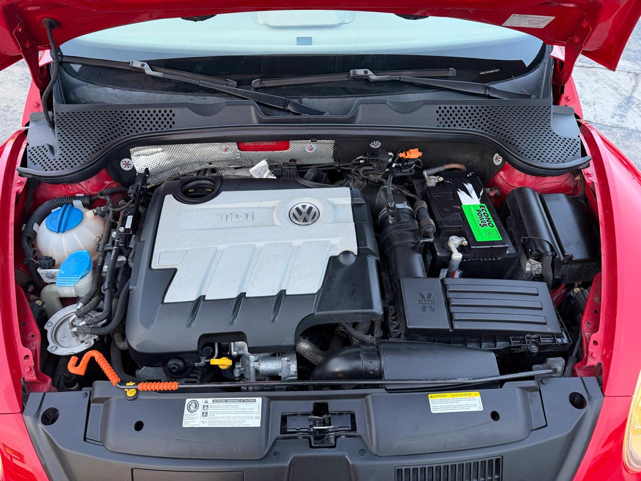 Volkswagen Beetle Convertible 2dr DSG 2.0L TDI 2014