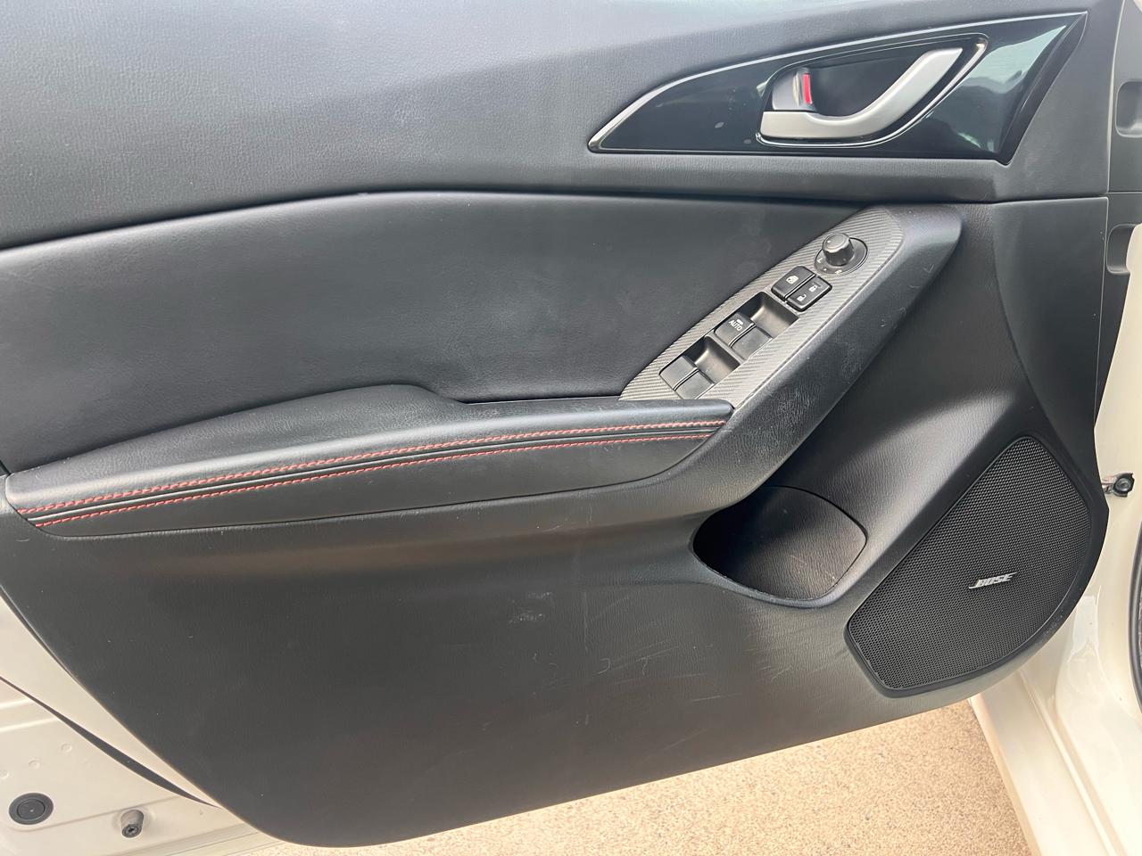 Mazda MAZDA3 4dr Sdn Auto i Grand Touring 2015