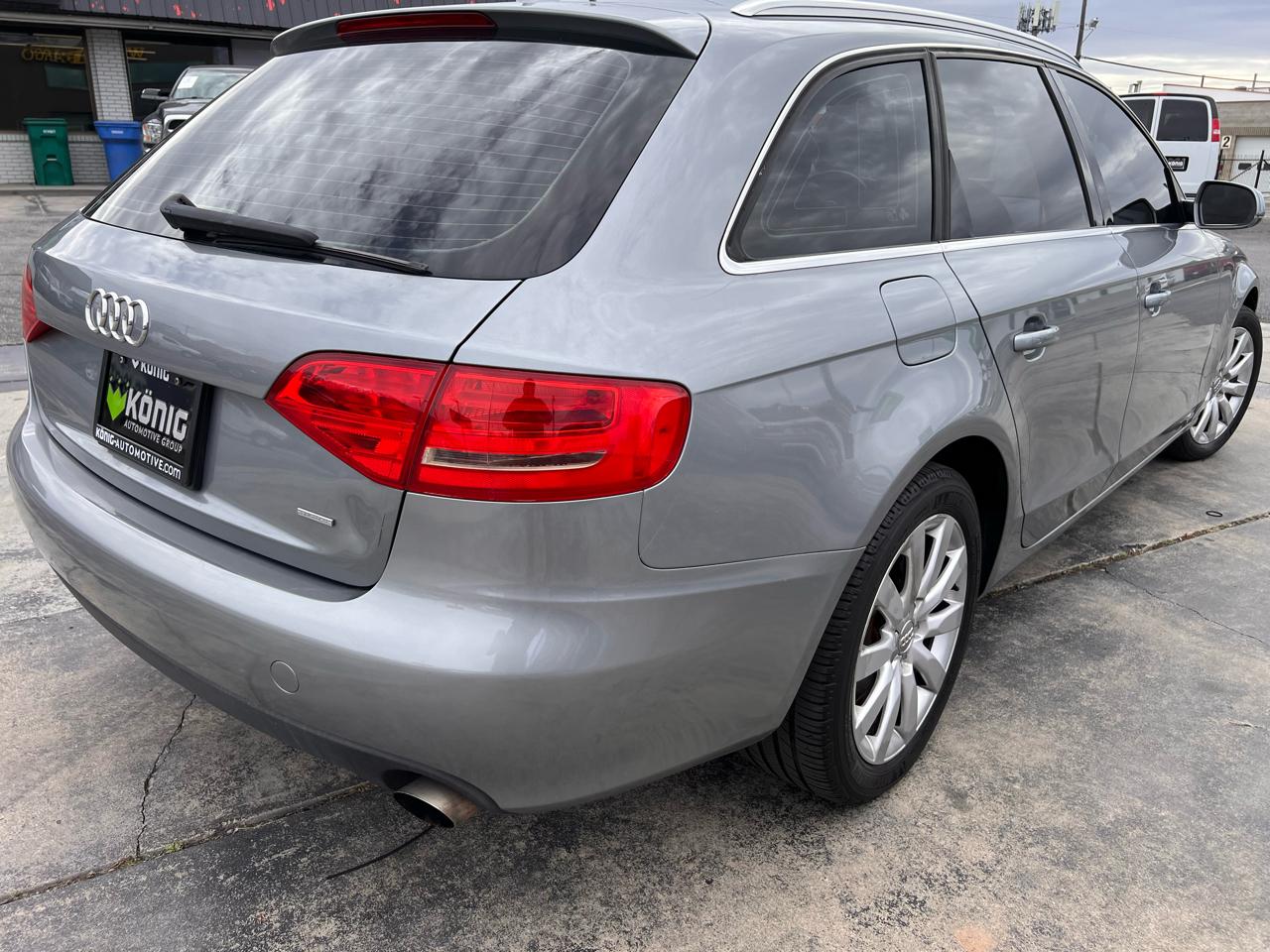 Audi A4 4dr Avant Wgn Auto quattro 2.0T Premium Plus 2010