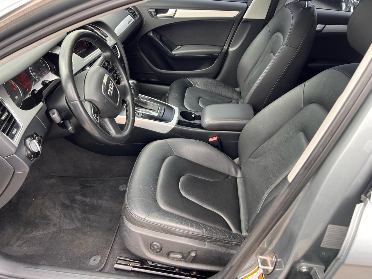 Audi A4 4dr Avant Wgn Auto quattro 2.0T Premium Plus 2010