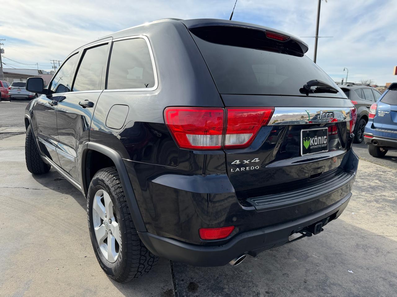 Jeep Grand Cherokee 4WD 4dr Laredo 2011