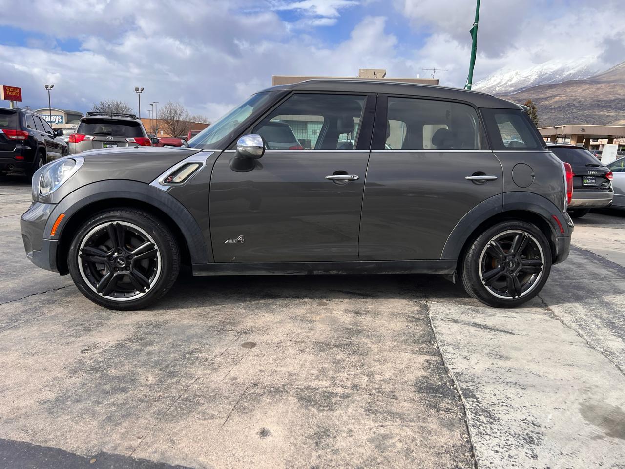 MINI Cooper Countryman AWD 4dr S ALL4 2012