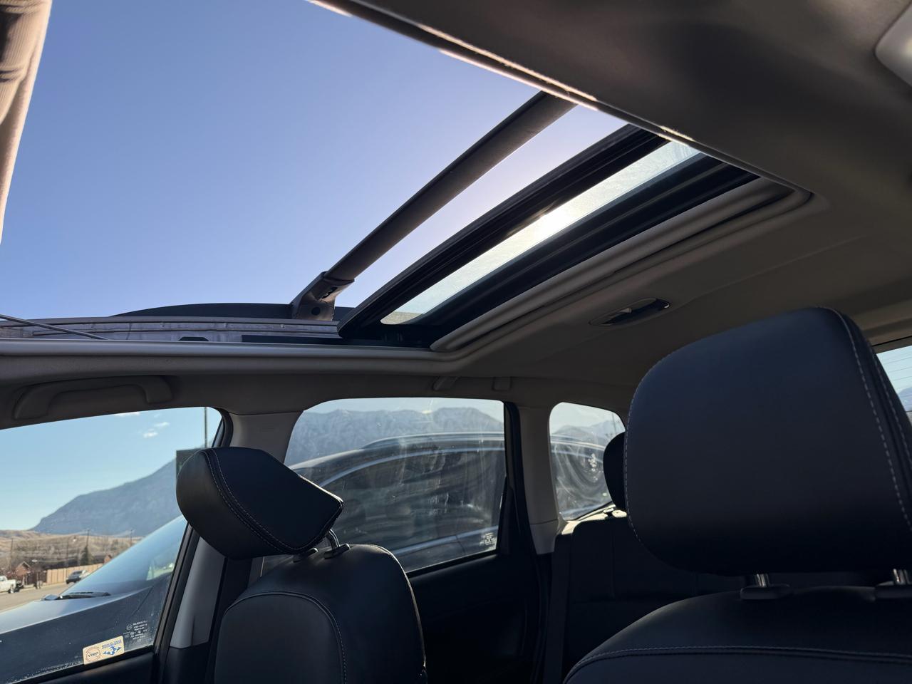 Subaru Forester 4dr CVT 2.5i Limited PZEV 2016