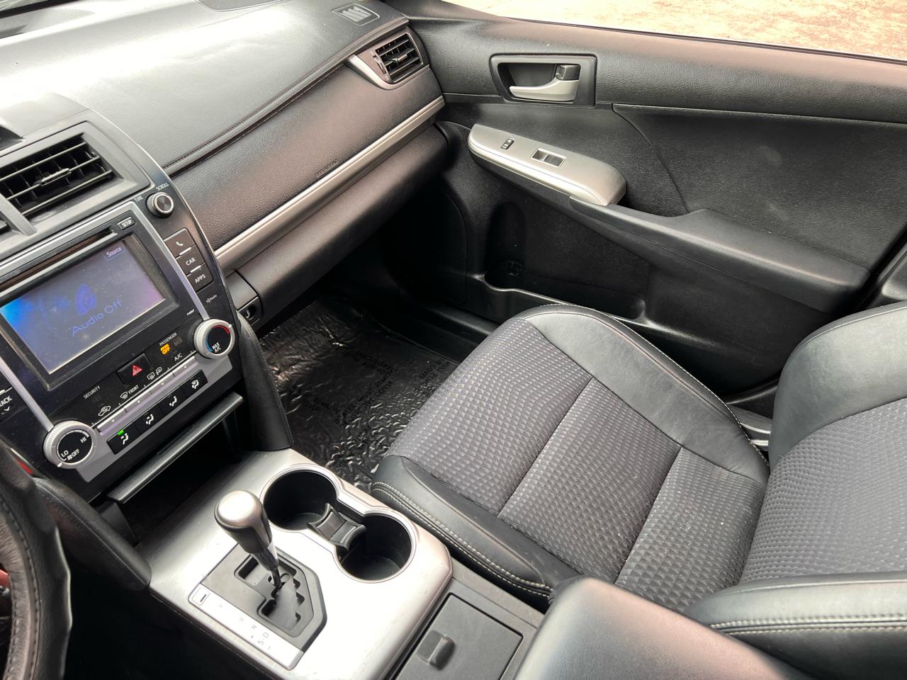 Toyota Camry 4dr Sdn I4 Auto SE Sport Limited Edition (Natl) 2012