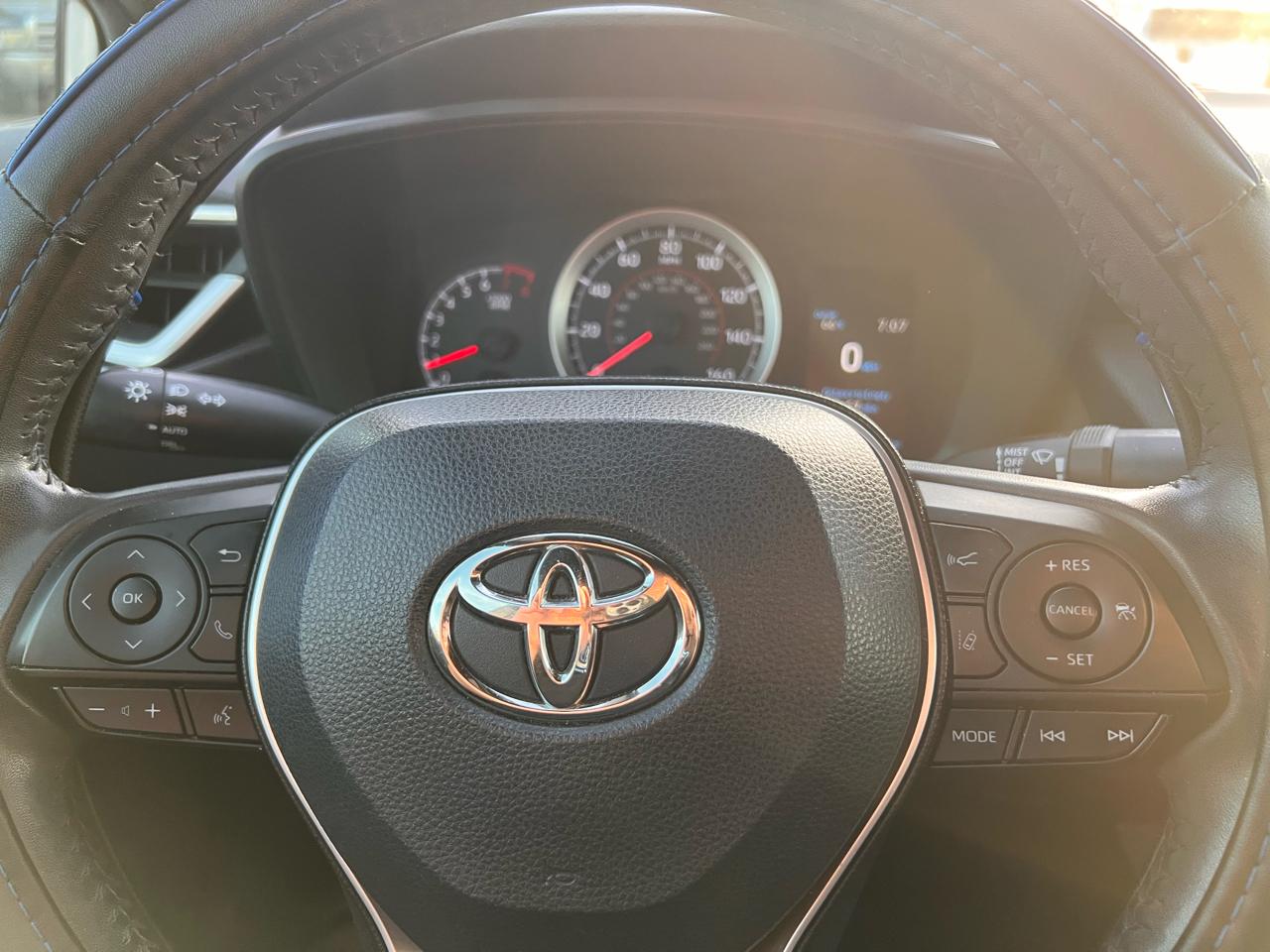 Toyota Corolla SE Manual (Natl) 2020