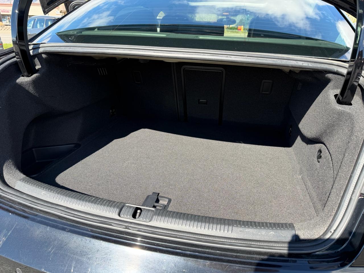 Audi A3 4dr Sdn quattro 2.0T Premium Plus 2015