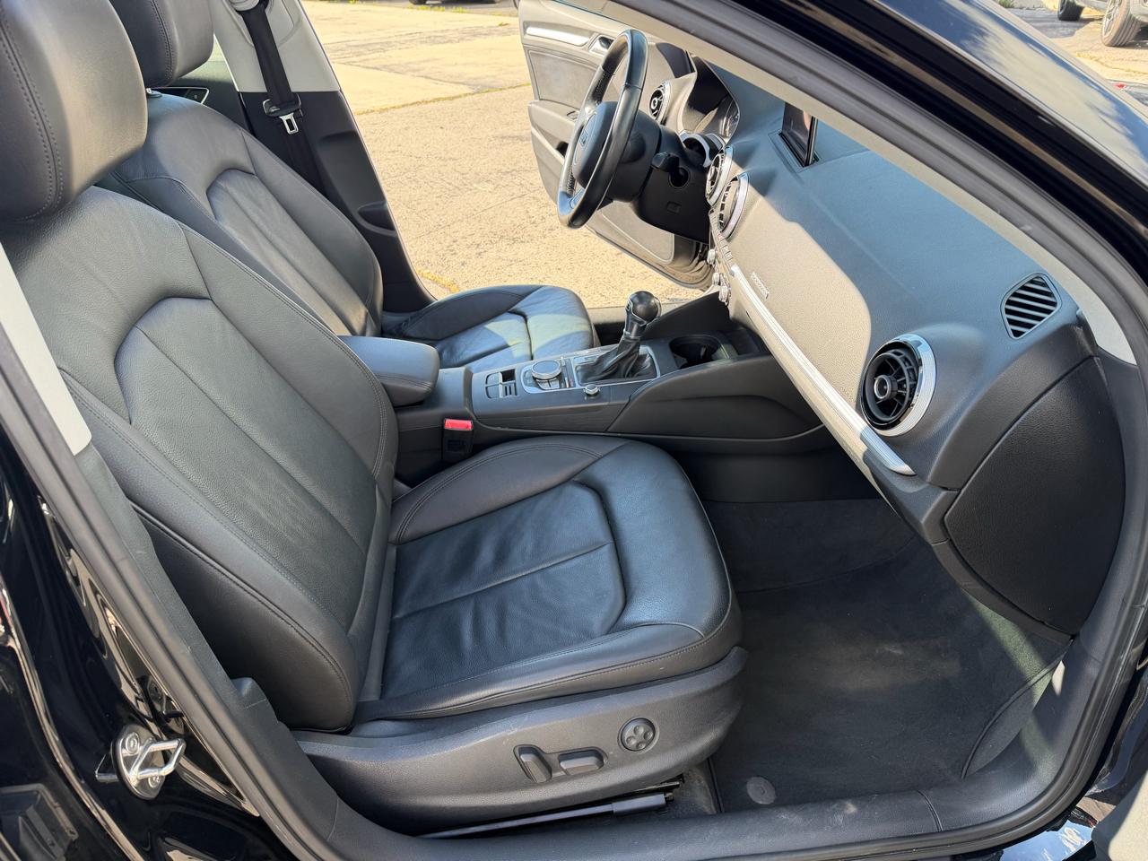 Audi A3 4dr Sdn quattro 2.0T Premium Plus 2015