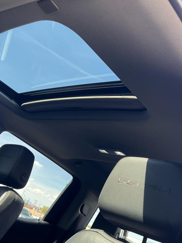 GMC Sierra 1500 4WD Crew Cab 147" Denali 2021