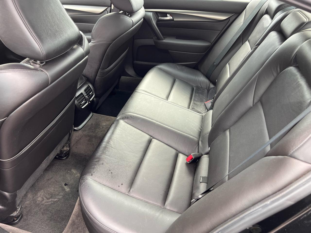 Acura TL 4dr Sdn Auto 2WD 2012