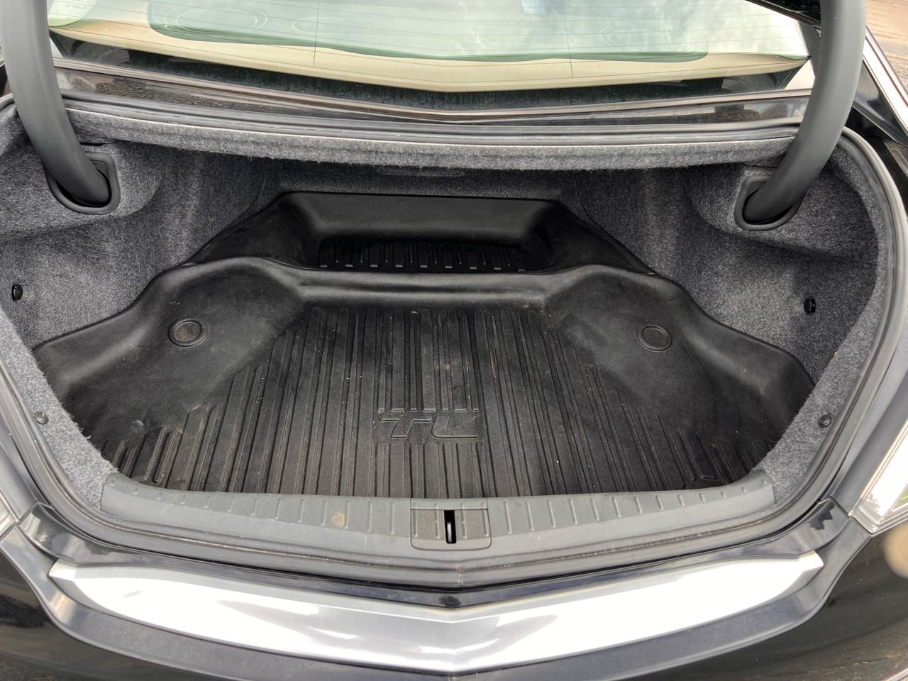 Acura TL 4dr Sdn Auto 2WD 2012