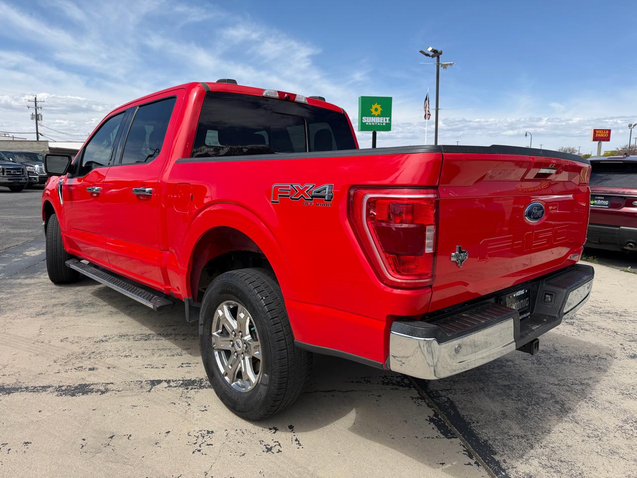Ford F-150 4WD SuperCrew 145" XLT 2021